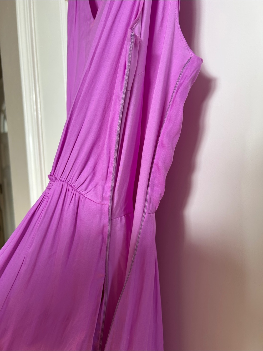 Banana Republic Sleeveless V-Neck Pleated Waist Dress in Pink - Picture 7 of 12